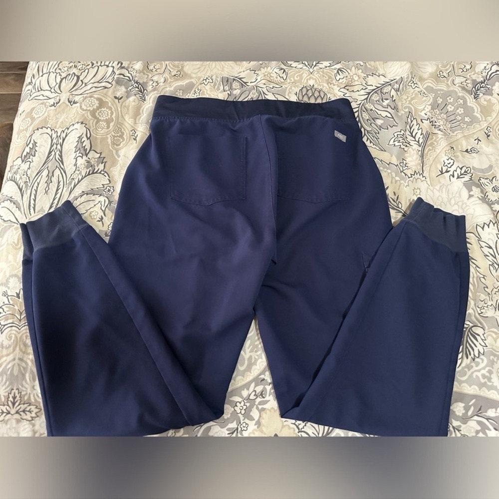 Figs scrub set- navy blue, small